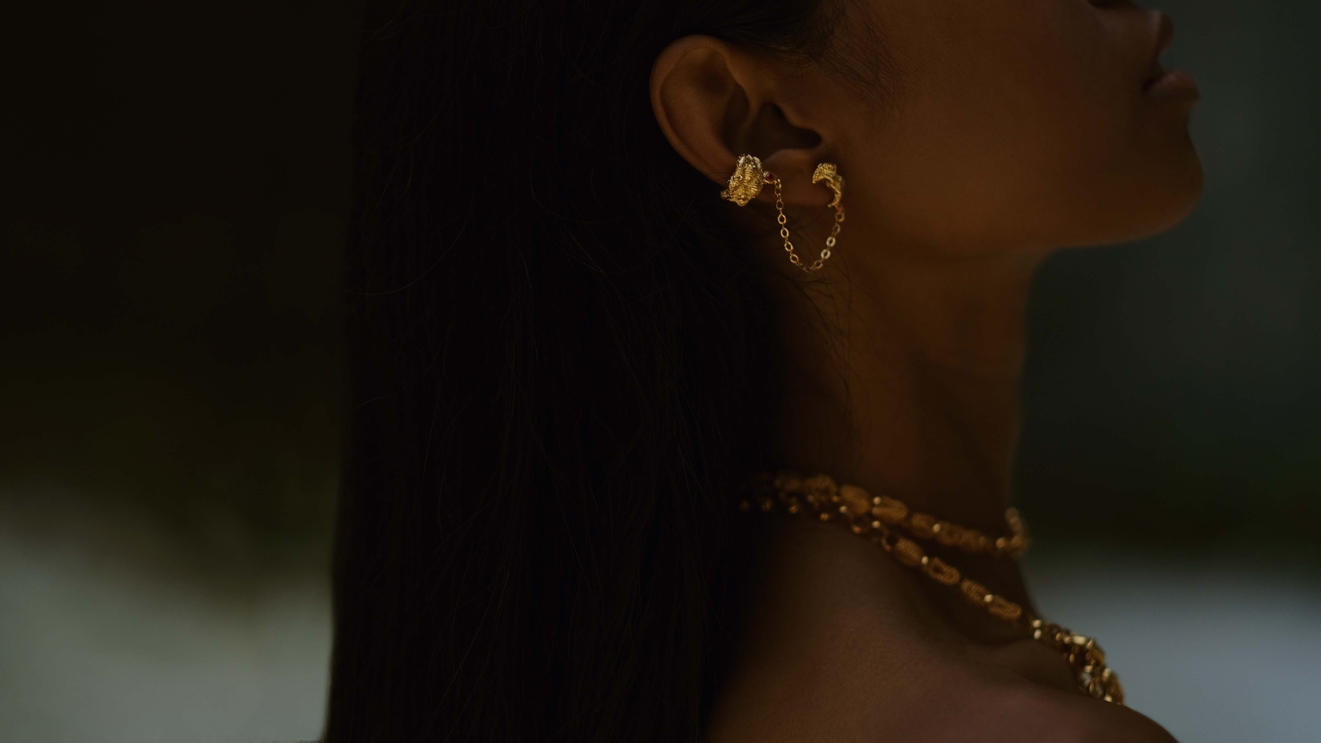 Kubu Earrings | Gold