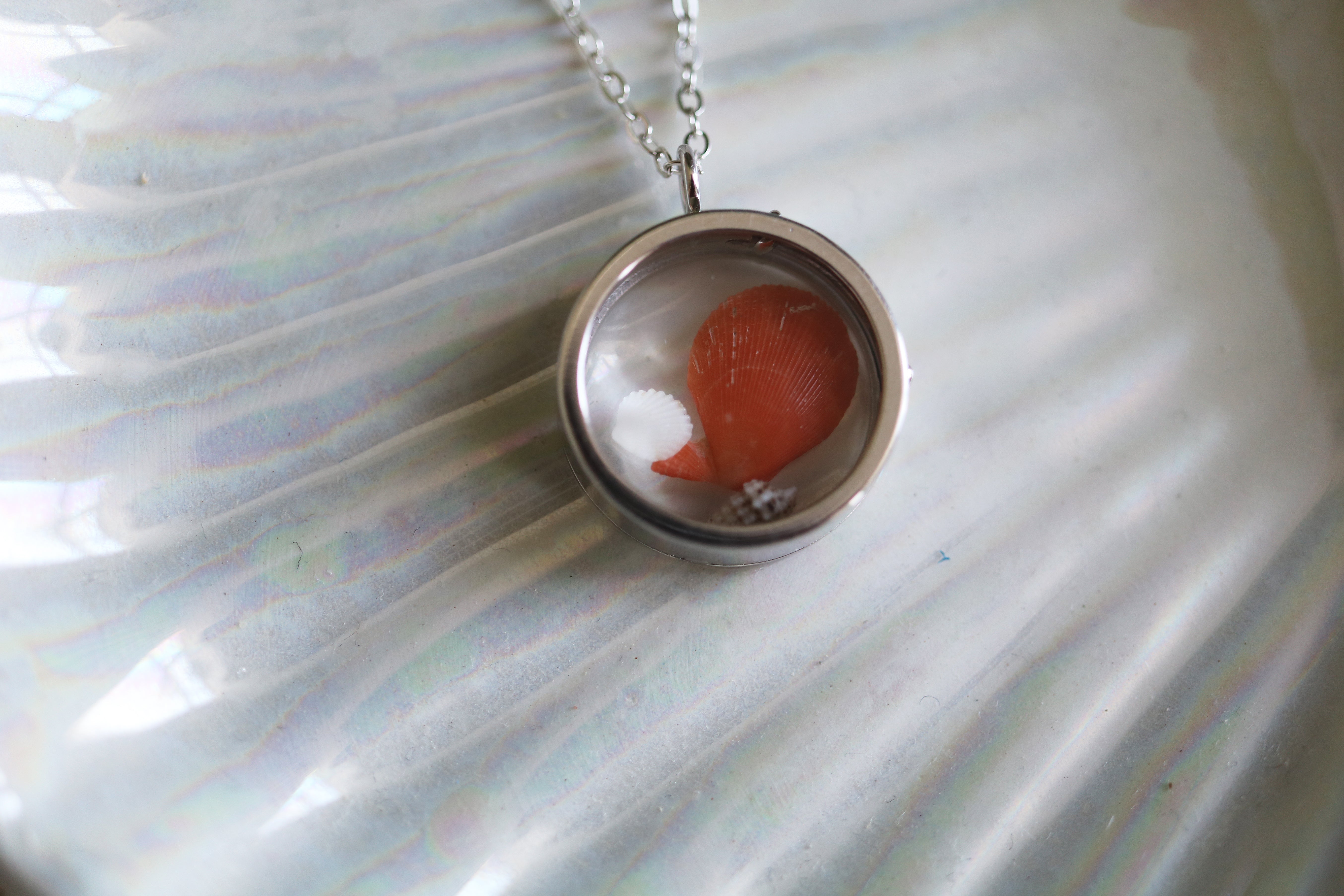 The Silver Locket | Sterling Silver